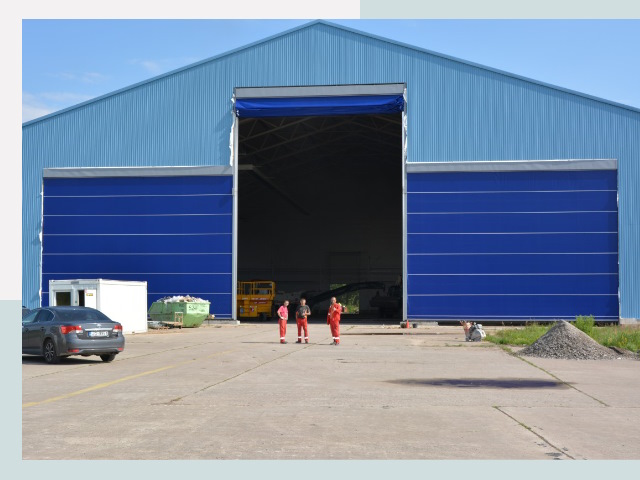 Ангарные ворота в Пермь от СтальСтрой-Прм по цене 643 руб.